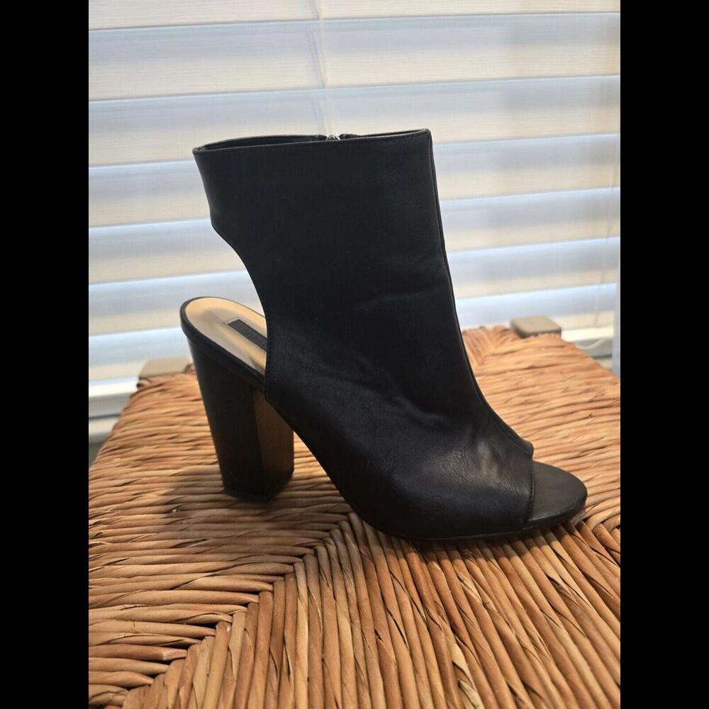 Forever 21 Black Peep Toe Booties Size 8.5